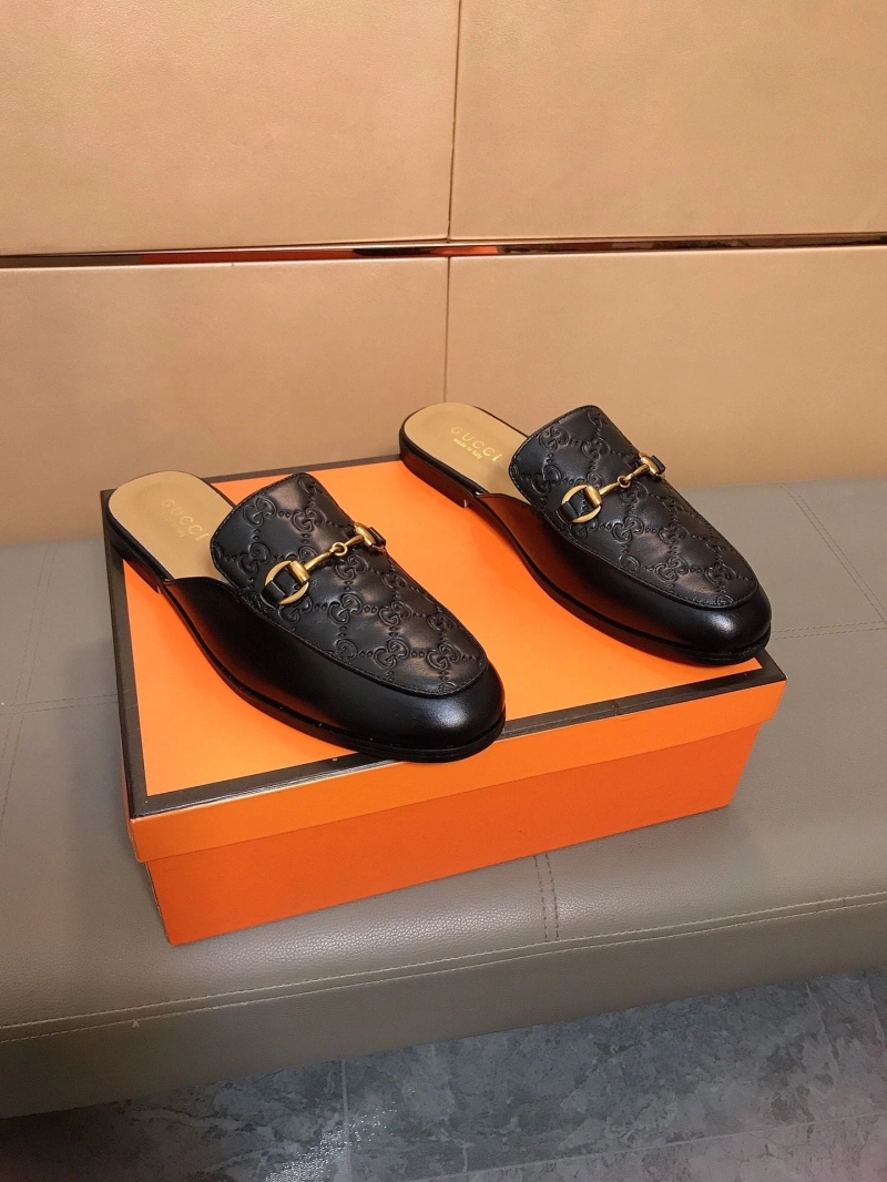 Resilient Gxccx Slippers 159558