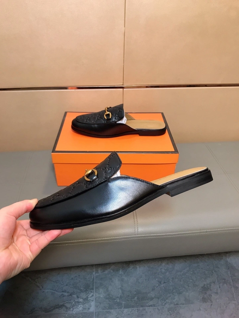 Resilient Gxccx Slippers 159558