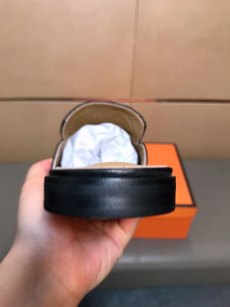 Resilient Gxccx Slippers 159558