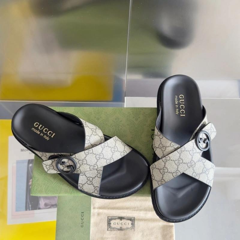 Efficient Gxccx Slippers 159554