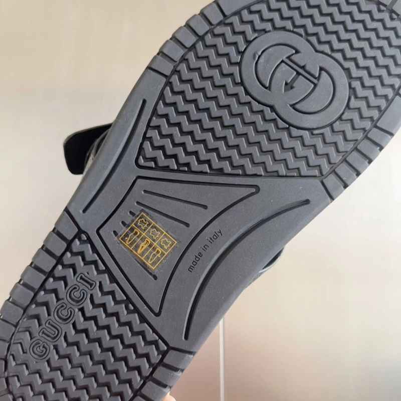 Efficient Gxccx Slippers 159550