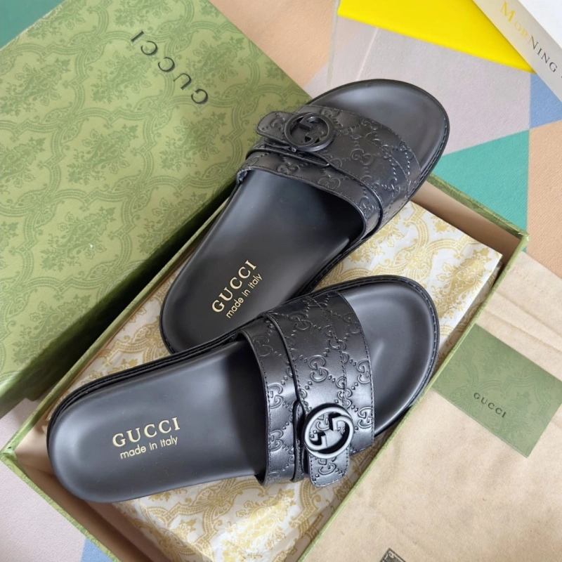WellDesigned Gxccx Slippers 159549