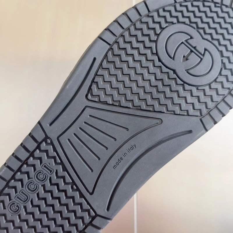WellDesigned Gxccx Slippers 159549