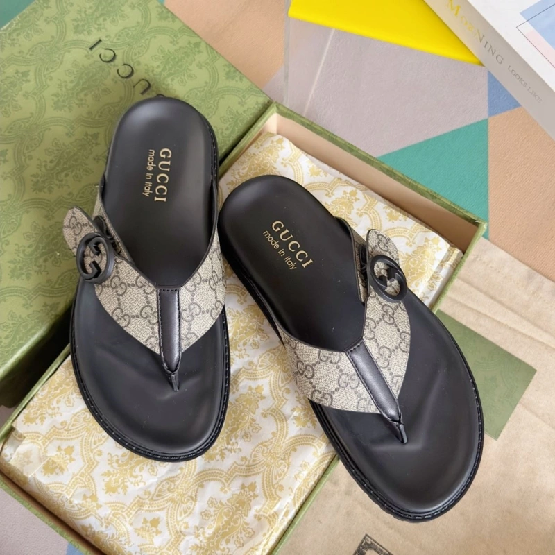 Versatile Gxccx Slippers 159553