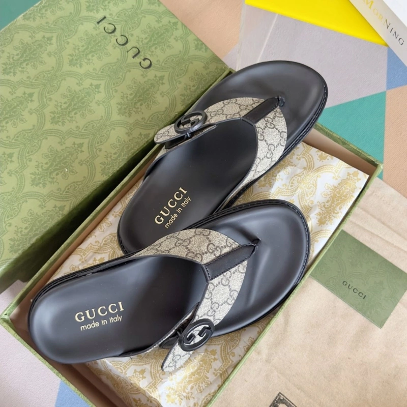 Versatile Gxccx Slippers 159553