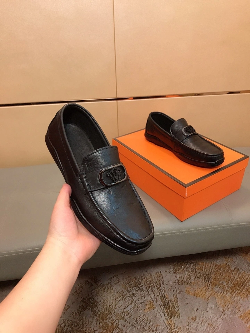 EyeCatching Gxvxnchy Leather Shoes 153601