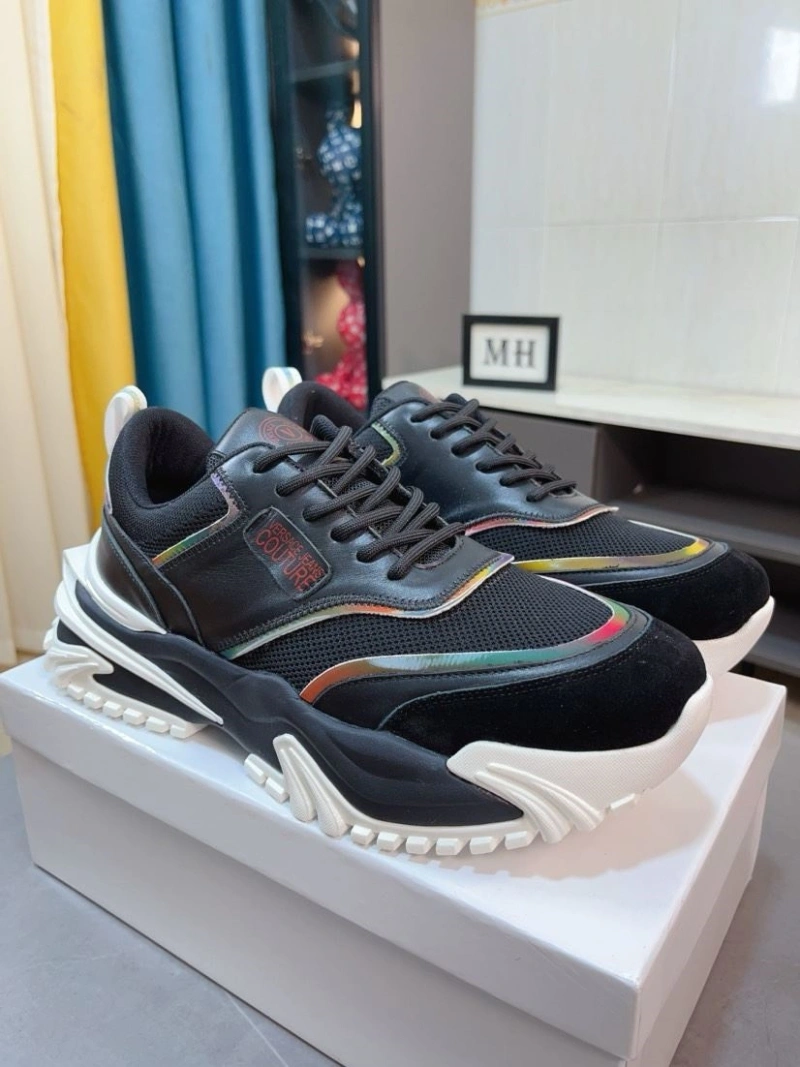 Trendsetting Gxvxnchy Sneakers 153447