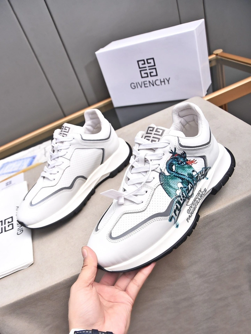 Gxvxnchy Sneakers ModernLook 153439