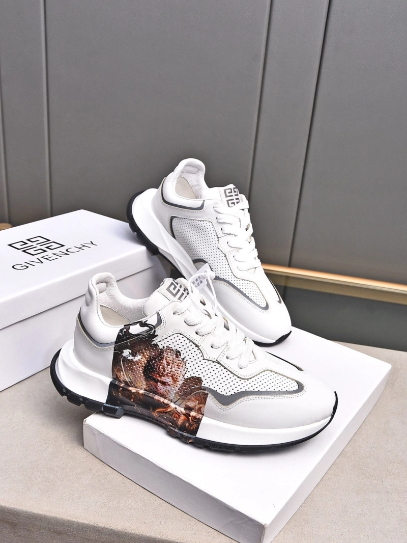 Timeless Gxvxnchy Sneakers 153441