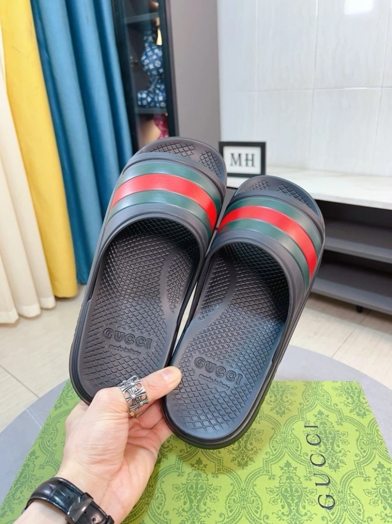 Resilient Gxccx Slippers 159519