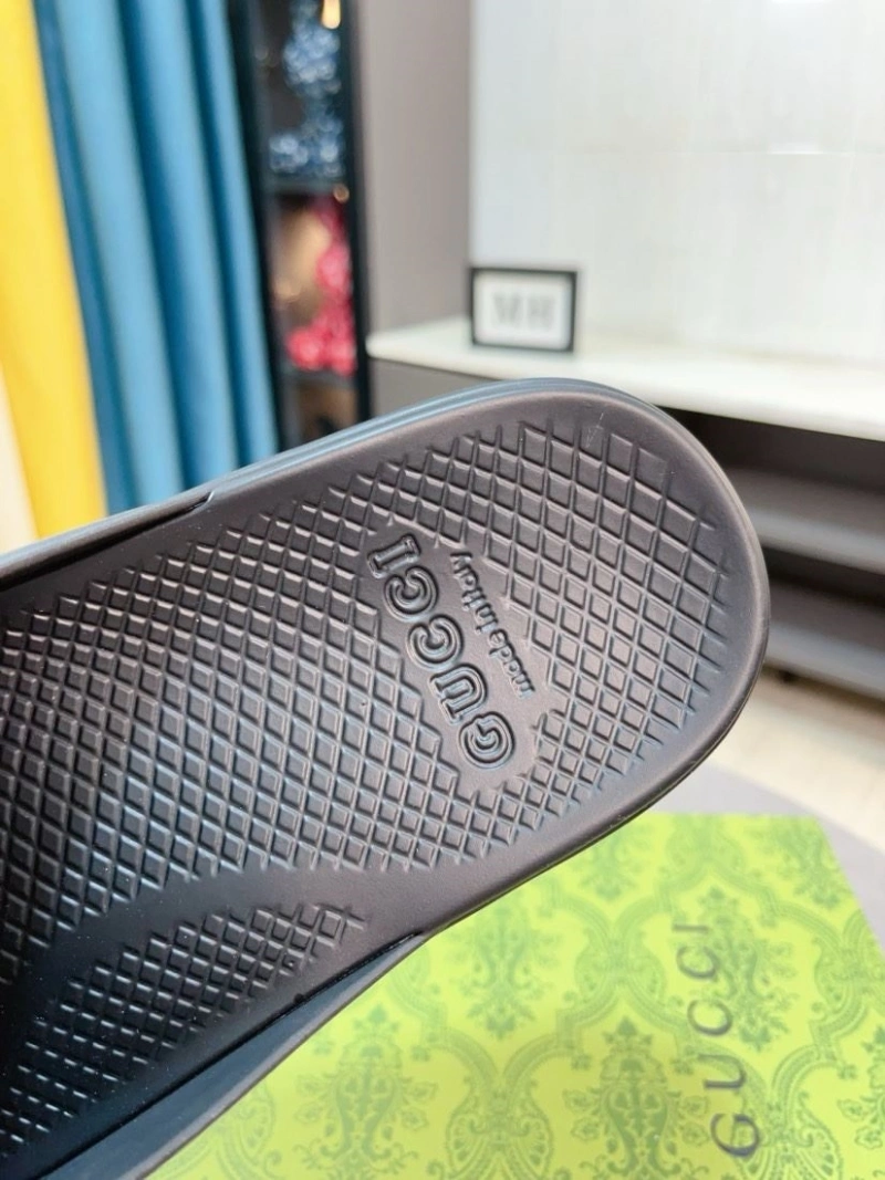 Resilient Gxccx Slippers 159519