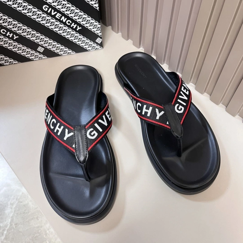 Fashionable Gxvxnchy Slippers 153497