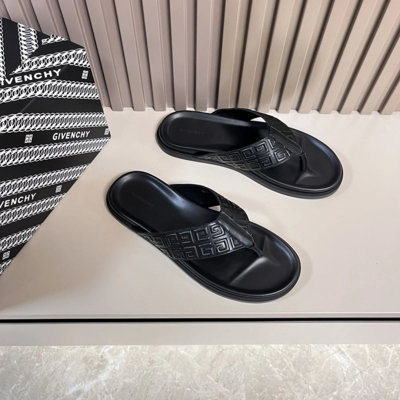 Cozy Gxvxnchy Slippers 153463