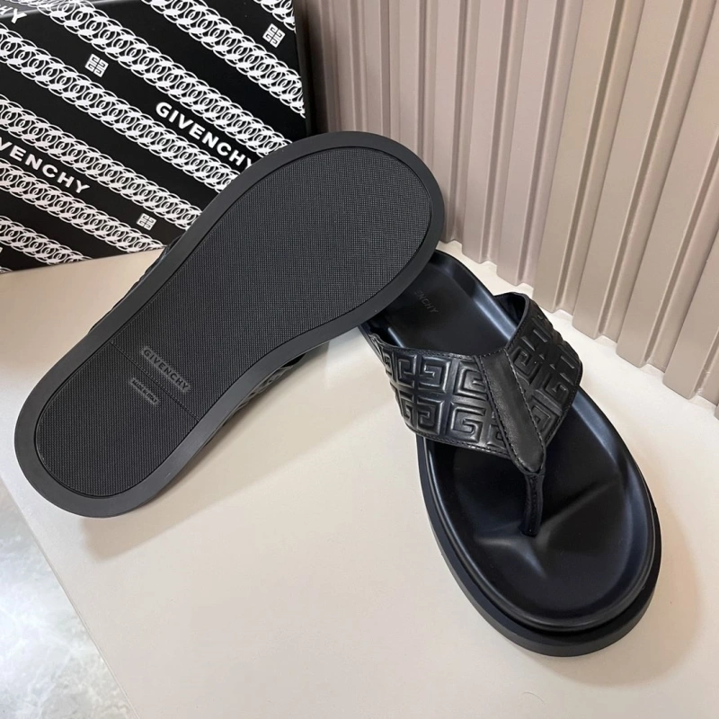 Cozy Gxvxnchy Slippers 153463