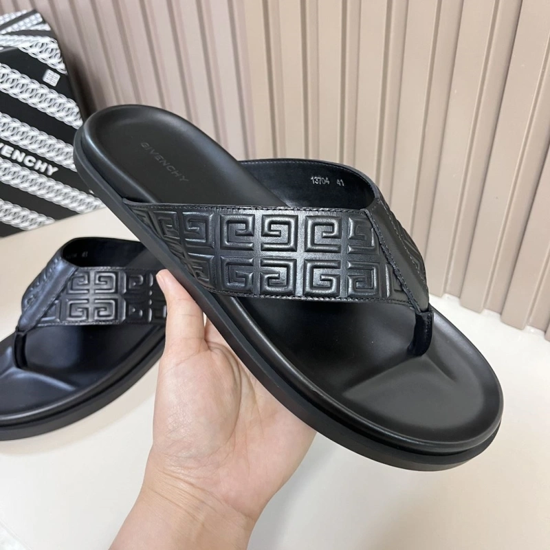 Cozy Gxvxnchy Slippers 153463