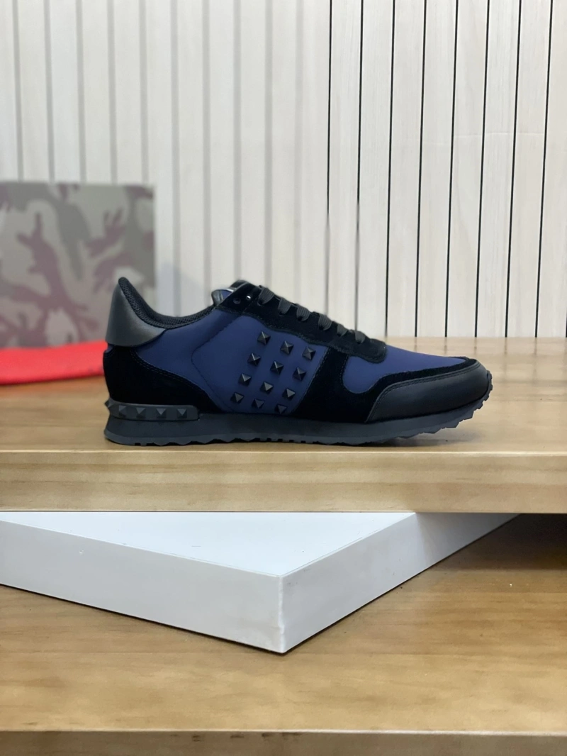 Modern Vxlxntino Sneakers 231165
