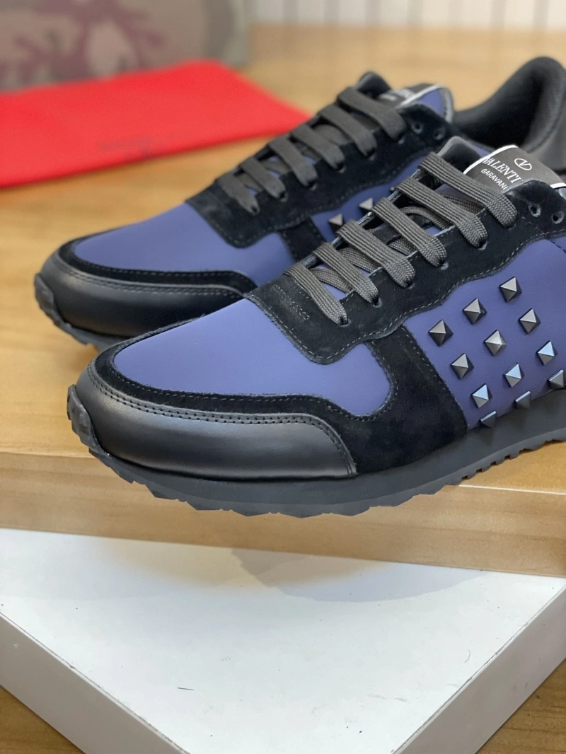 Modern Vxlxntino Sneakers 231165