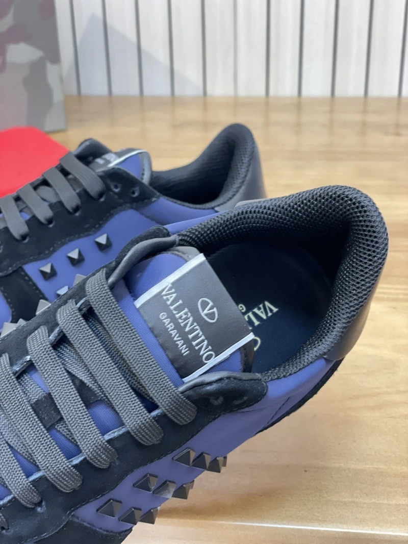 Modern Vxlxntino Sneakers 231165