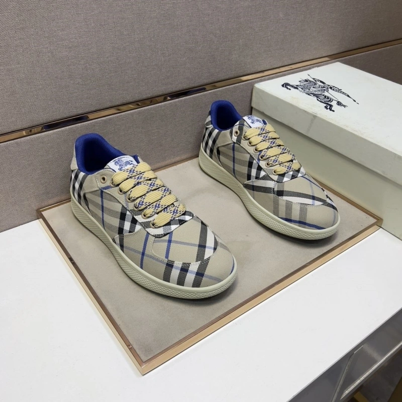 Elegant Bxrbxrry Sneakers 115145