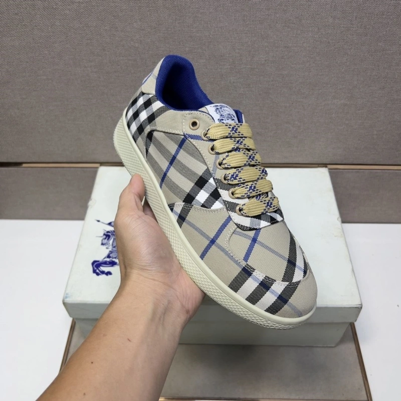 Elegant Bxrbxrry Sneakers 115145