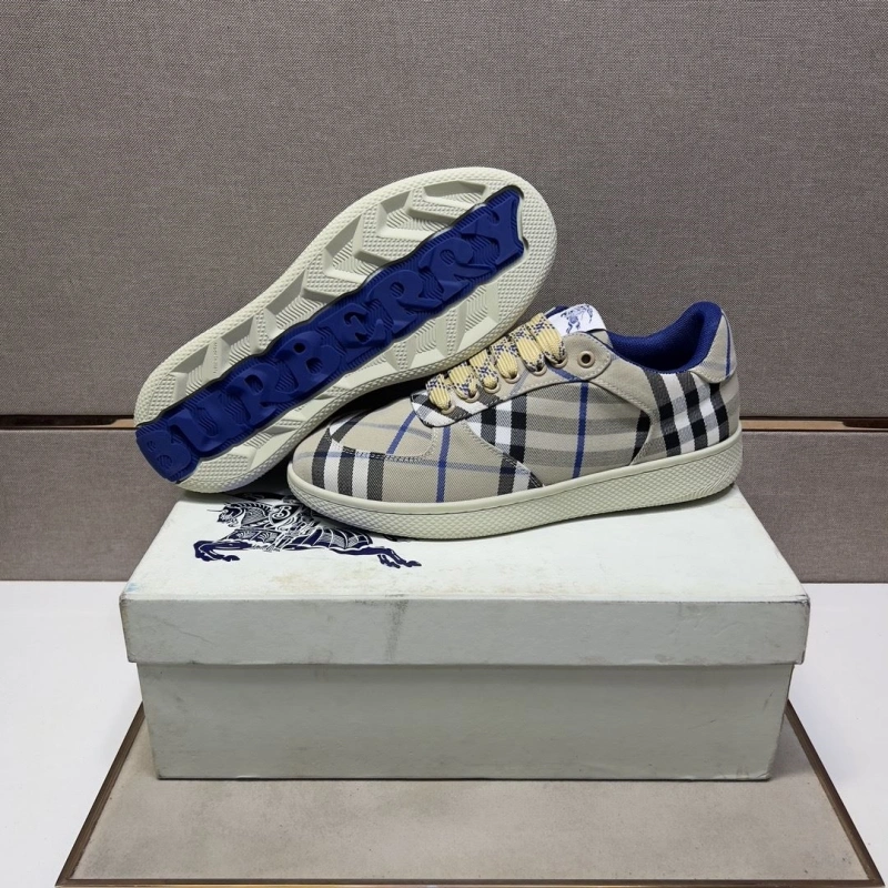 Elegant Bxrbxrry Sneakers 115145