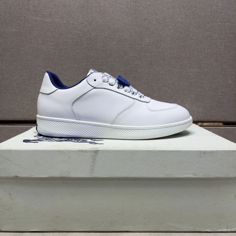 Flexible Bxrbxrry Sneakers 115144