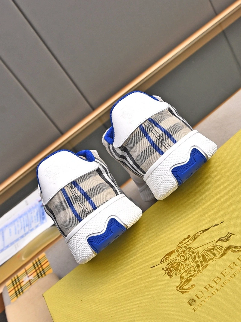 WellDesigned Bxrbxrry Sneakers 115138
