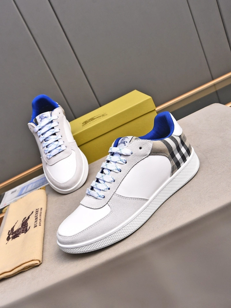 WellDesigned Bxrbxrry Sneakers 115138