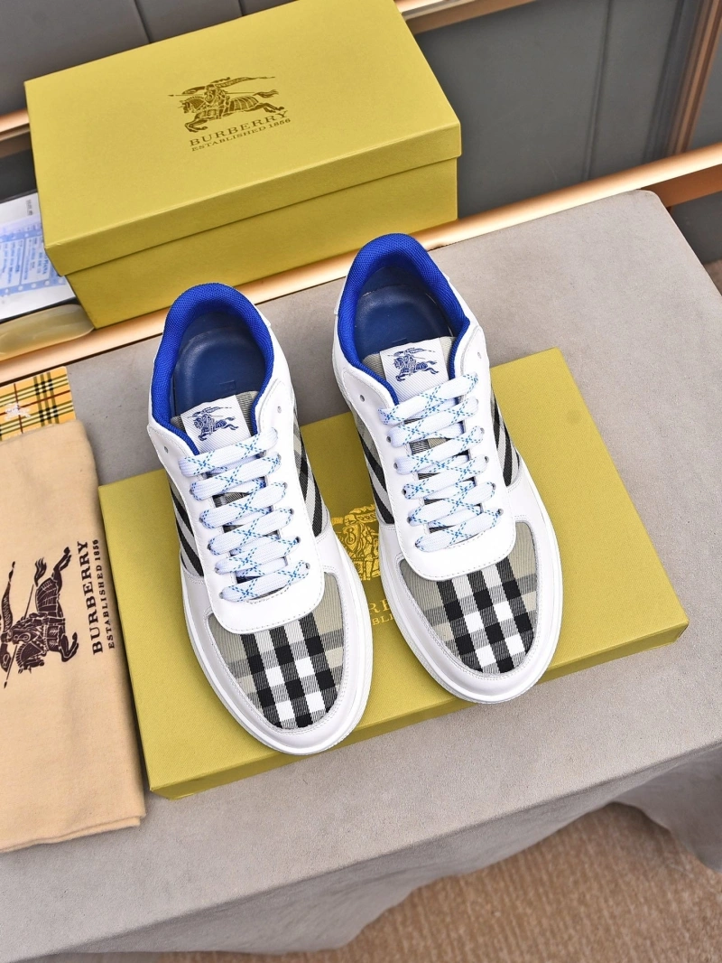 Minimalist Bxrbxrry Sneakers 115139