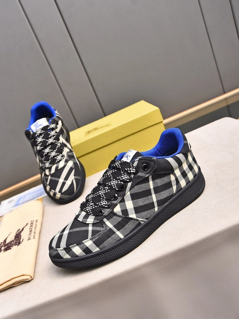 Sophisticated Bxrbxrry Sneakers 115137