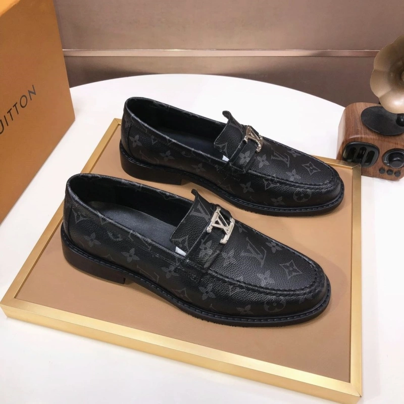 Sleek Gxccx Leather Shoes 160134