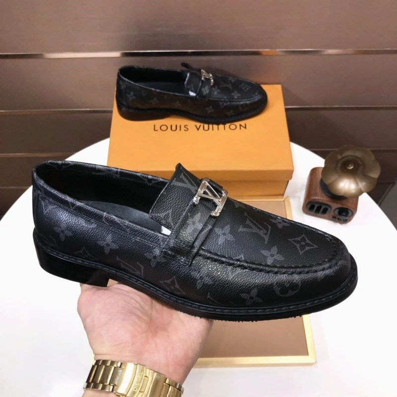 Sleek Gxccx Leather Shoes 160134
