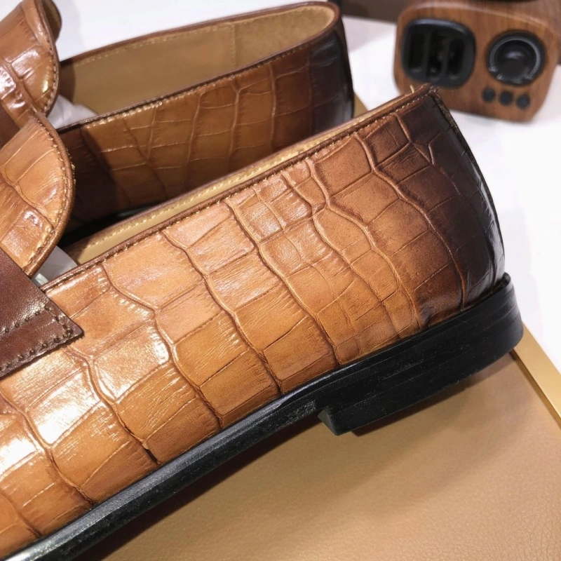 Flexible Gxccx Leather Shoes 160124