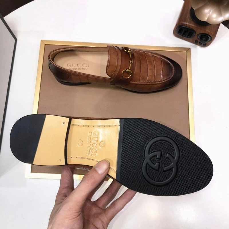Flexible Gxccx Leather Shoes 160124