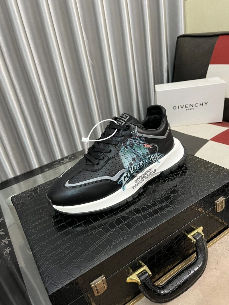 Gxvxnchy Sneakers SportInspired 153424