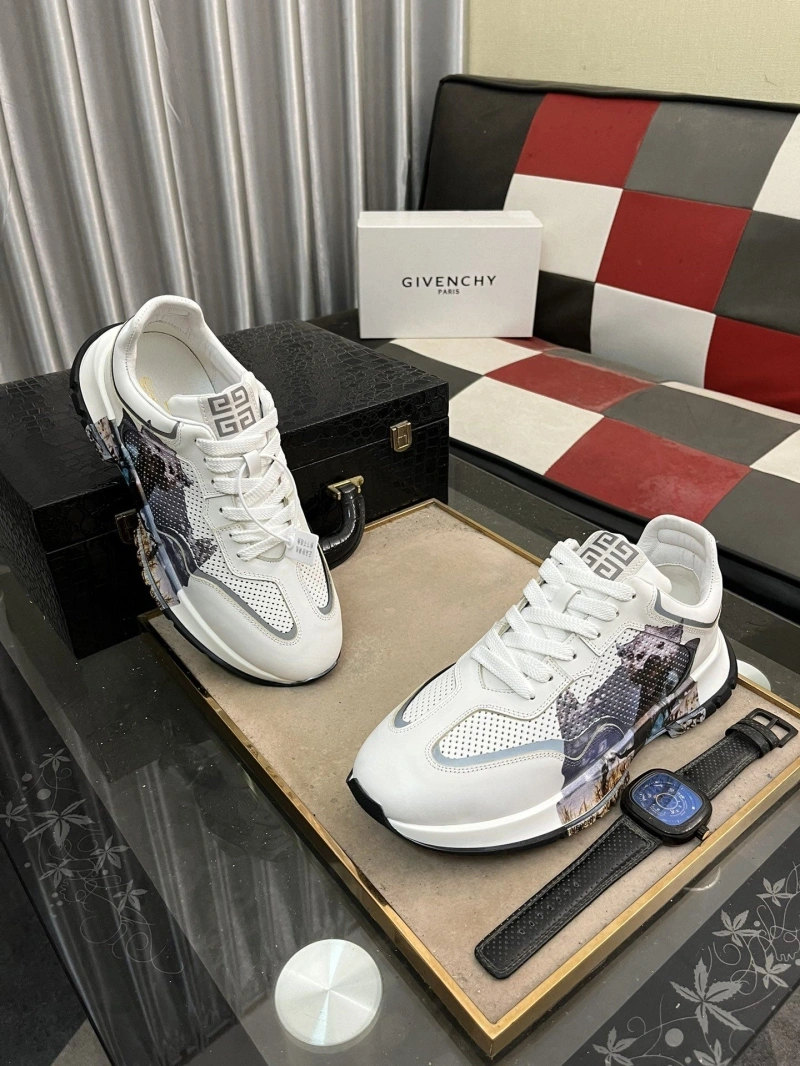 Popular Gxvxnchy Sneakers 153425