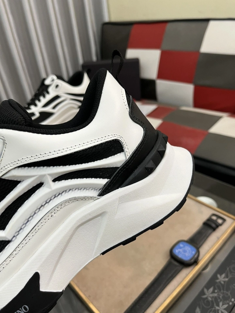 Timeless Vxlxntino Sneakers 231137
