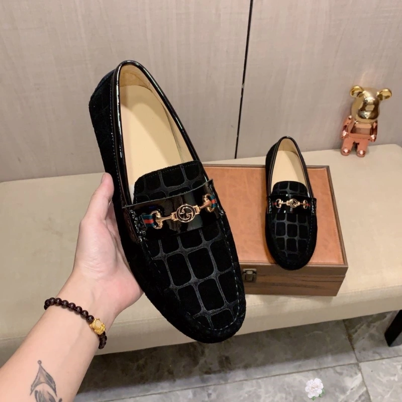 Elegant Gxccx Leather Shoes 160092