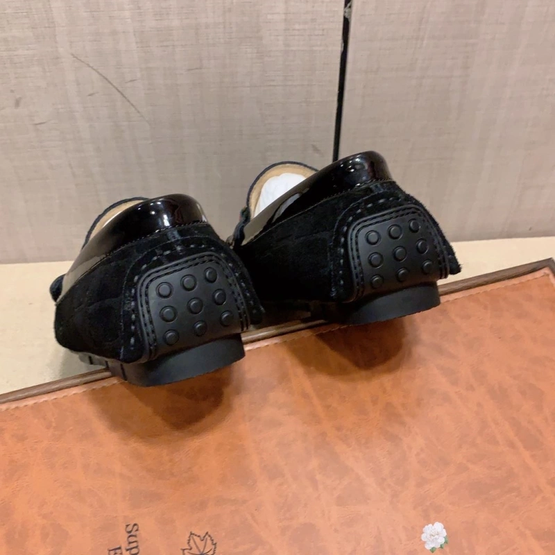 Elegant Gxccx Leather Shoes 160092