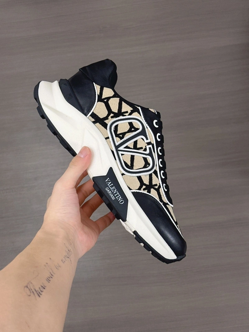 Vxlxntino Sneakers SportInspired 231108