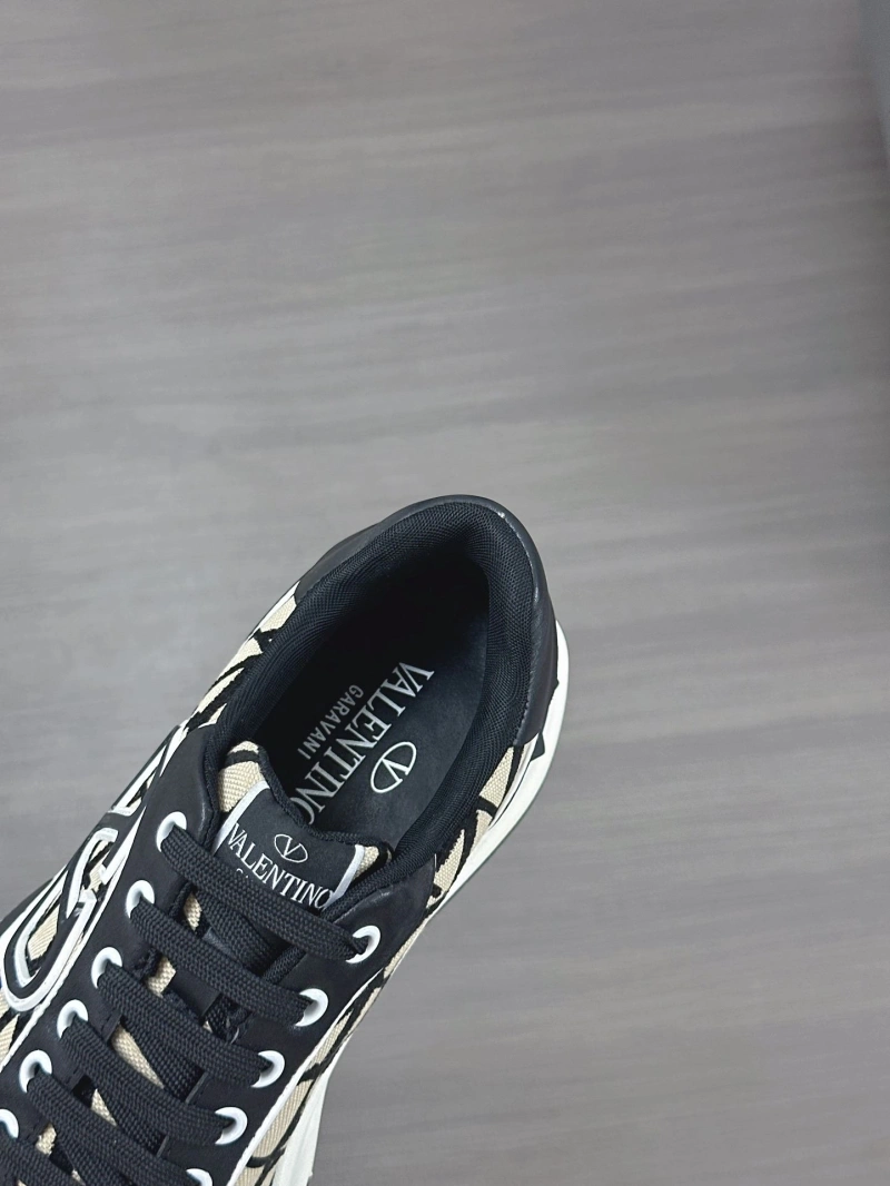 Vxlxntino Sneakers SportInspired 231108
