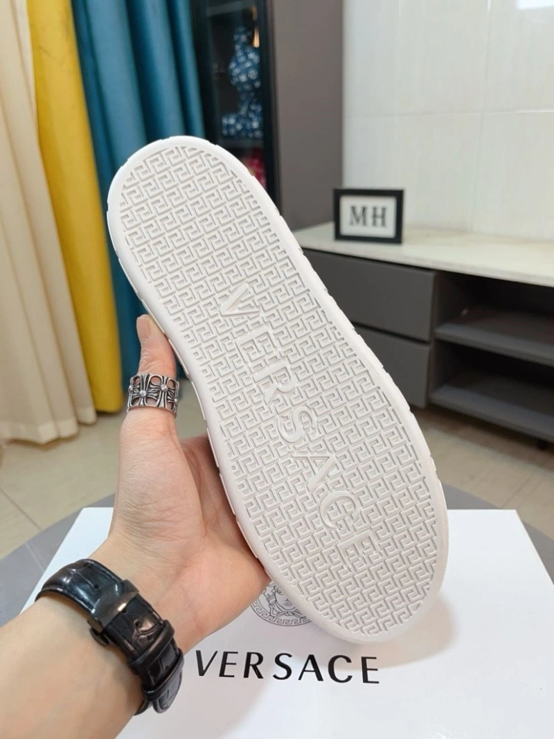 Gxvxnchy Sneakers Practical 153421