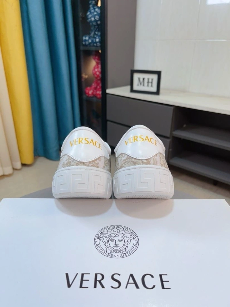 Gxvxnchy Sneakers EyeCatching 153434