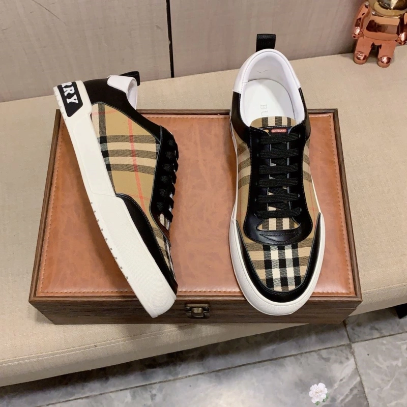 Trendsetting Bxrbxrry Sneakers 115127