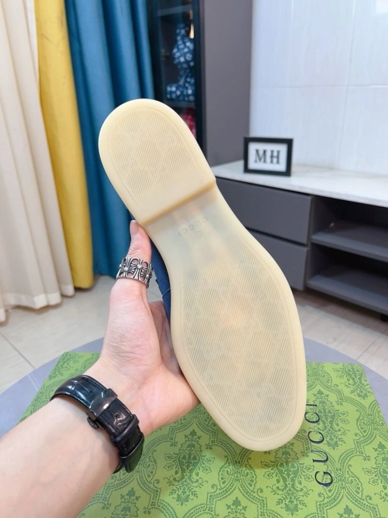 Stylish Gxccx Leather Shoes 160049