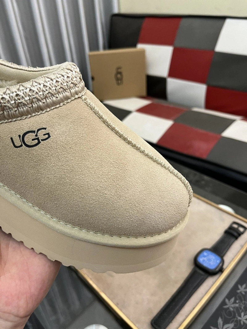 Efficient UGX Boots 228271