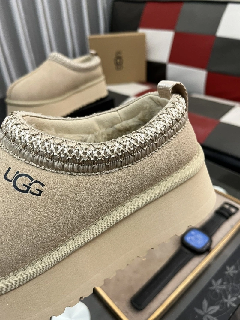 Efficient UGX Boots 228271