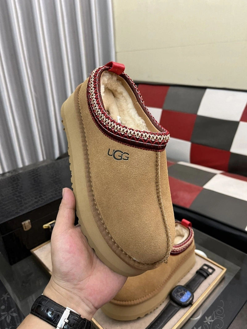 UGX Boots Efficient 228264
