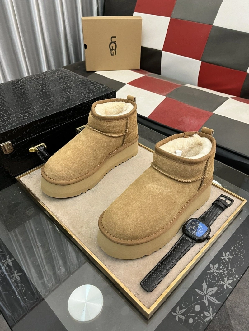 UGX Boots Bold 228253