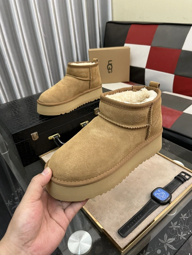 UGX Boots Bold 228253